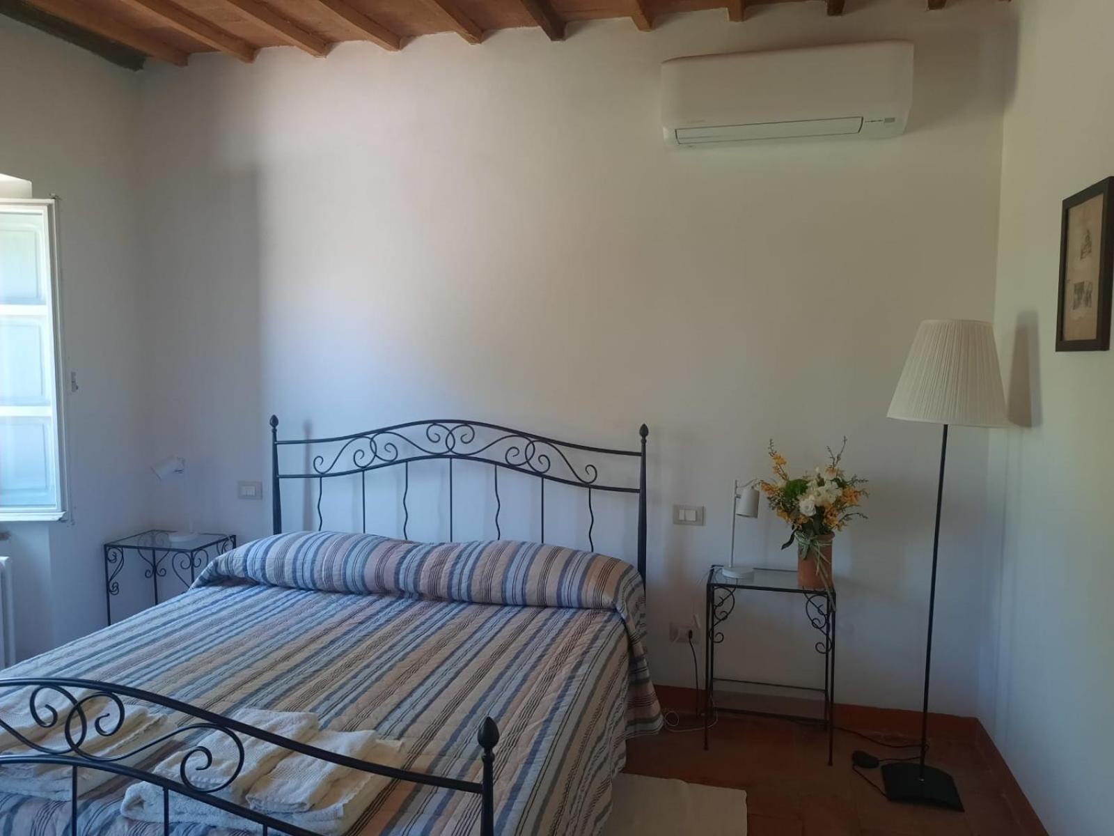 Agriturismo Tenuta Conti Faina Fratta Todina Exteriör bild