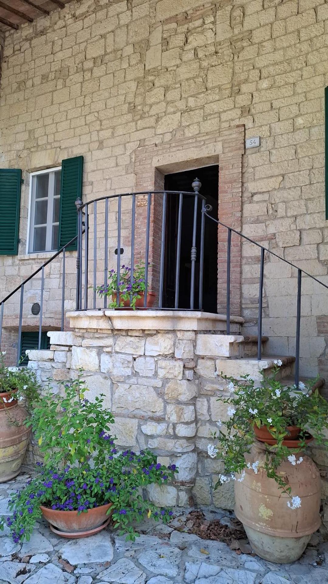 Agriturismo Tenuta Conti Faina Fratta Todina Exteriör bild
